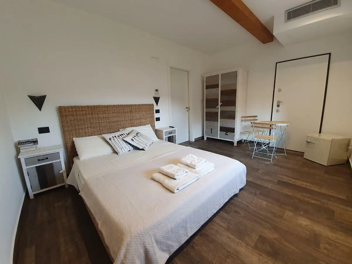 Agriturismo Podere Nigriano Salò Séjour à la ferme